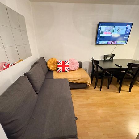 Brixton Apartment London Bagian luar foto