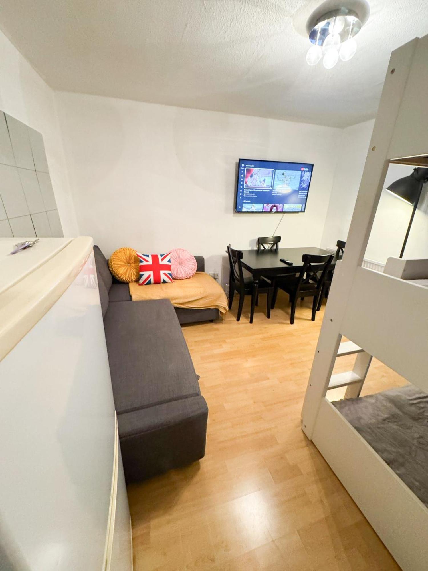 Brixton Apartment London Bagian luar foto